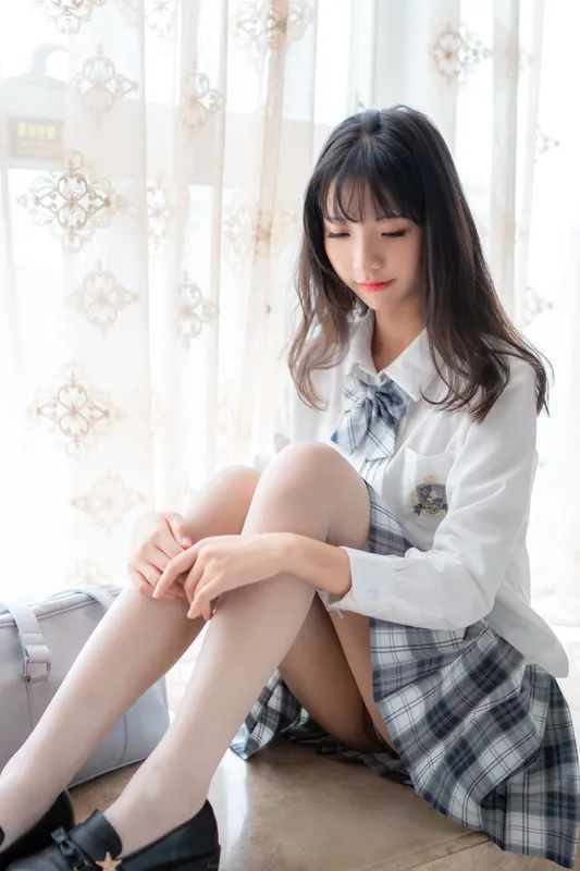 JK格子裙113P+3V - 西瓜少女